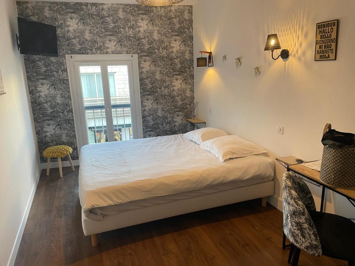 Bed and Breakfast Logis Paul Massy Meschers-sur-Gironde Exterior foto